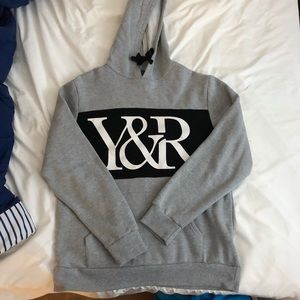 Young & Reckless hoodie size XL (Fits like a L)